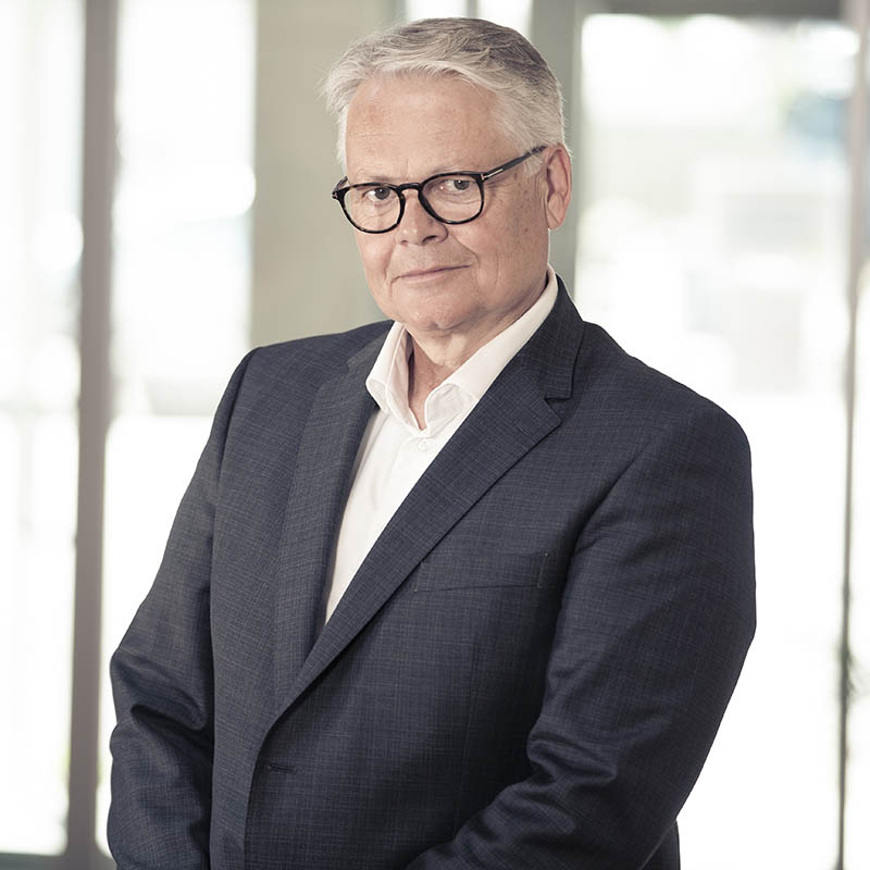 https://www.sourcingit.dk/wp-content/uploads/2022/07/Profil-joern-800px-1.jpg